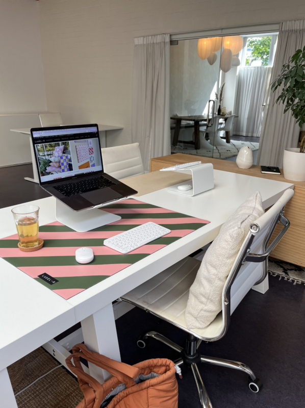Inductiebeschermer streep roze- groen 80x52cm