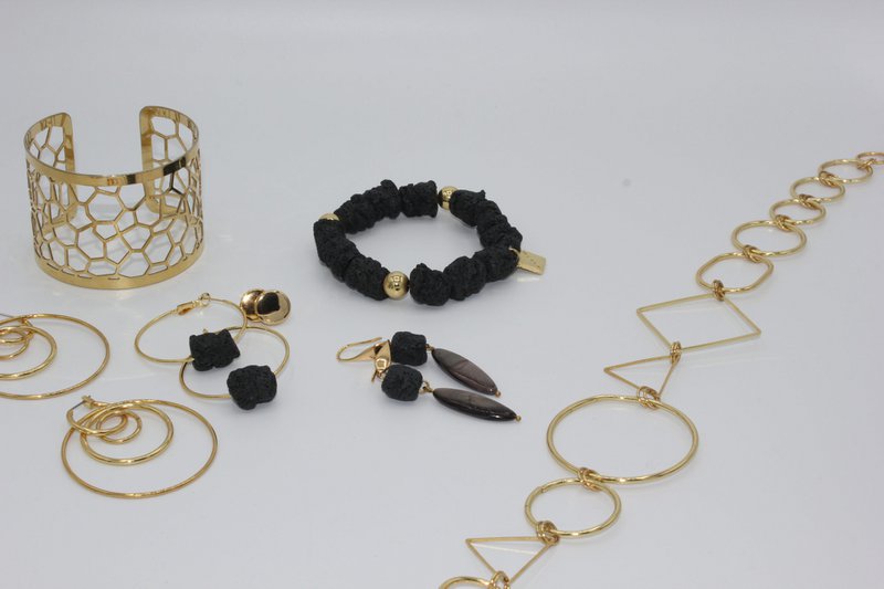Natal Lava earrings