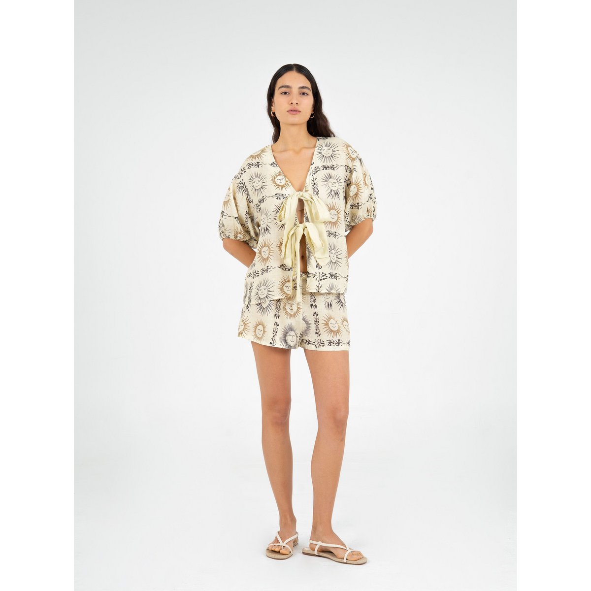 Soleil Spirit short met zonprint