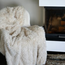 Langluvet imiteret pelskast 130x170cm 450g/m² - Lys beige Longwool