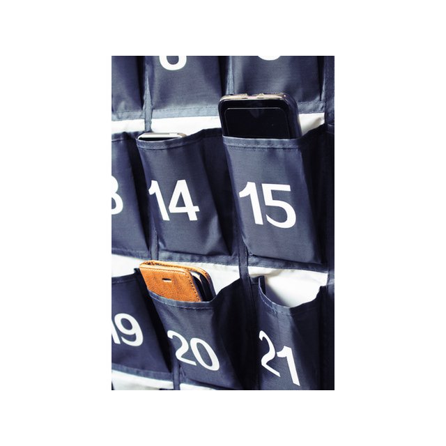 Telefontaske Kangaro 30 rum med individuel nummerering 79 x 60 cm i polybag + 4 S-kroge