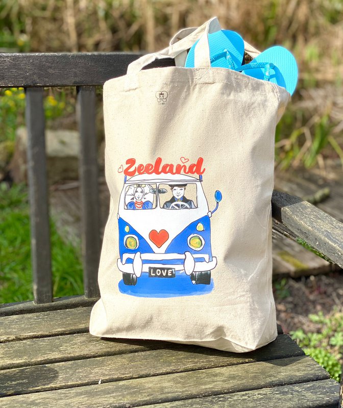 Zeeland souvenir -Tote bag - Zeeland - vintage bus - Zeeland girl