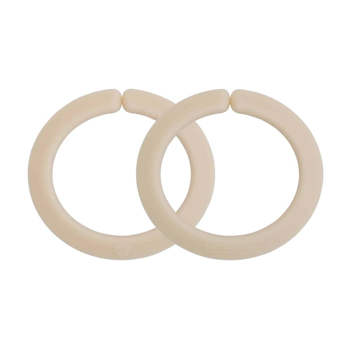 Bevestigingsringen voor babyspeelgoed in beige - set van 2