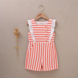 Kurzer Mädchen-Jumpsuit mit Streifenmuster F134-21214141