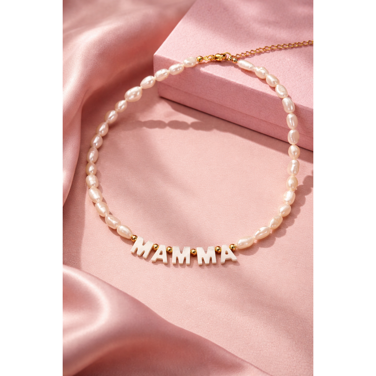 Mamma Icon – Anpassbare goldene Barockperlenkette
