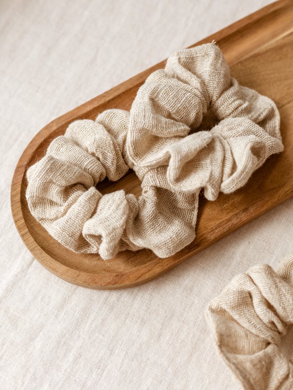 Wide Scrunchie / Gauze - Sand