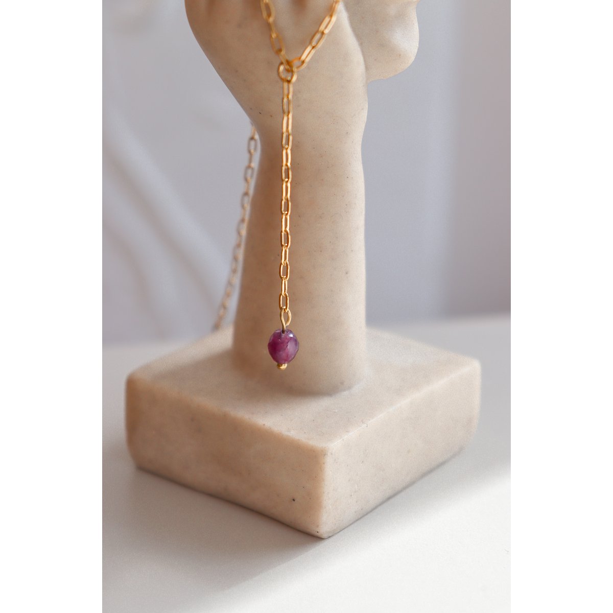 Lariat-Halskette, Burgunder-Granat – Gold