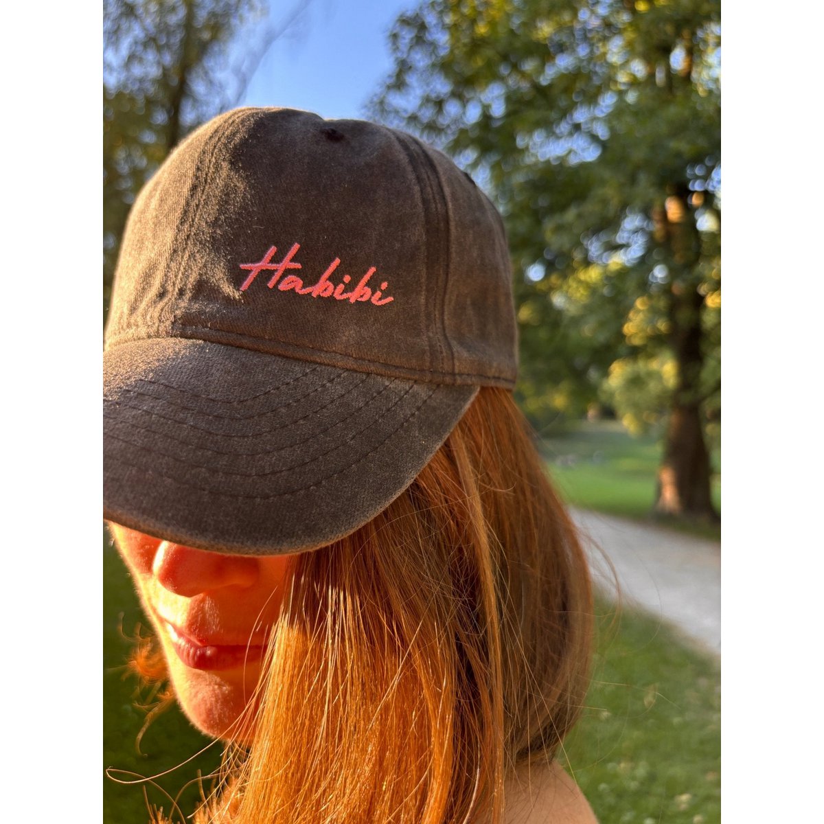 LEY! "Habibi" kasket i antrazit kopi