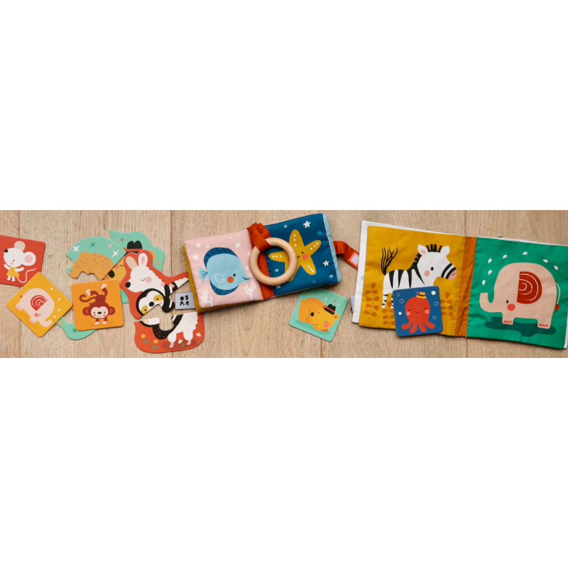 Teething ring book - Sea