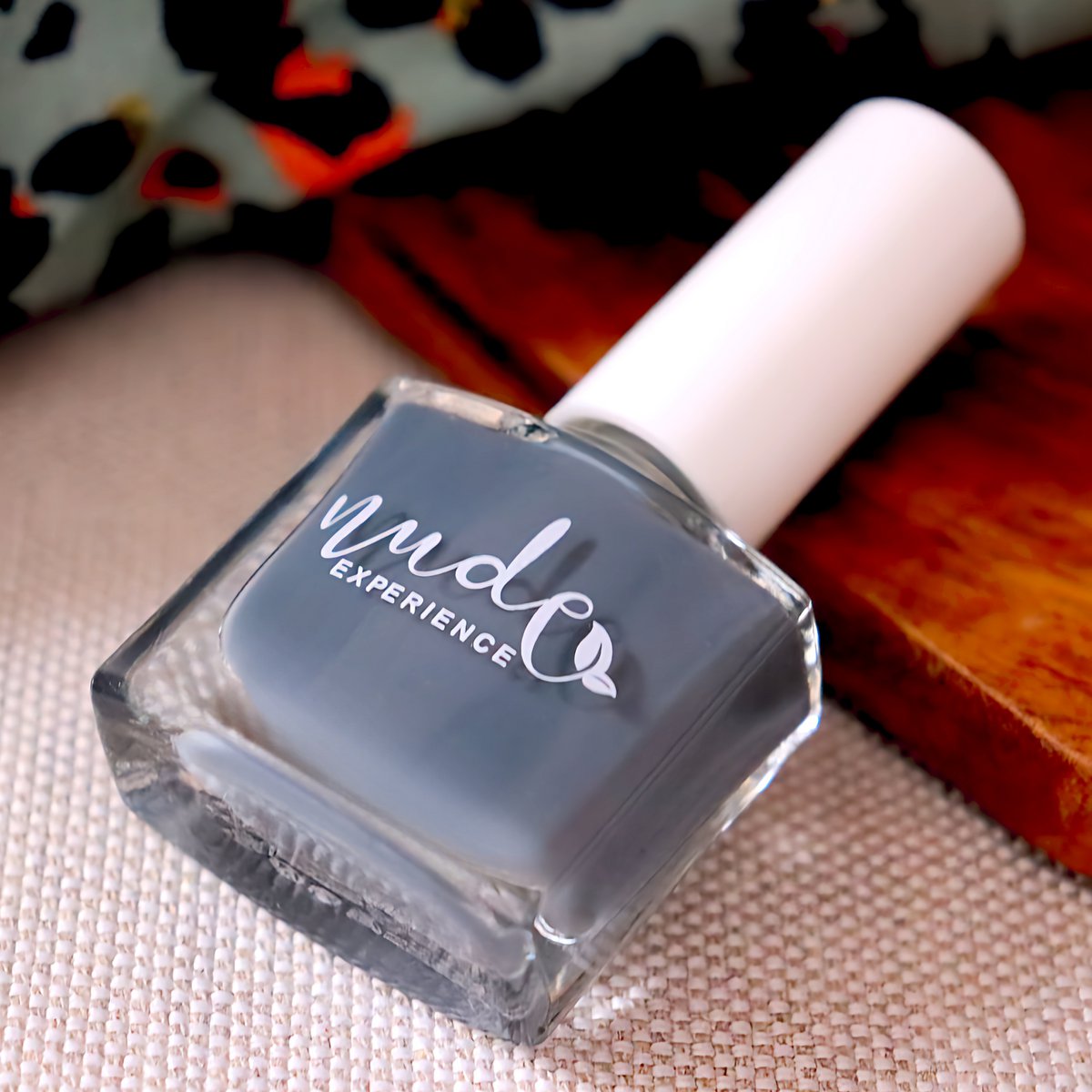 Organic sourced nail polish - EIFFEL