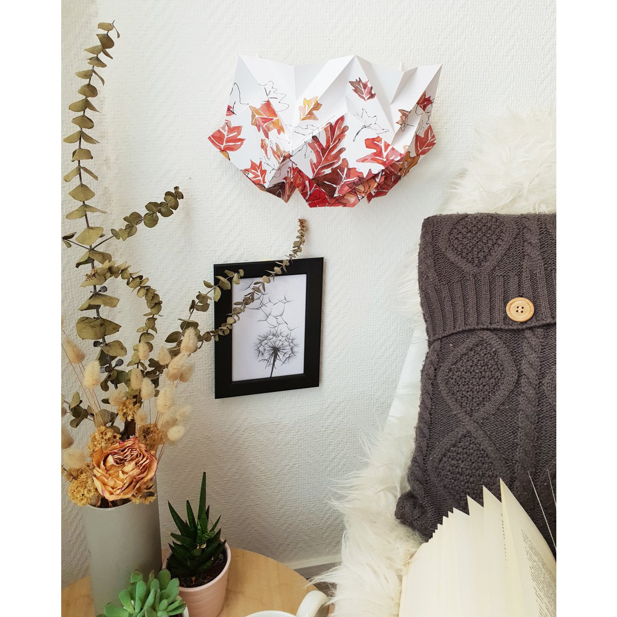 Papierowy kinkiet origami - jesienny wzór