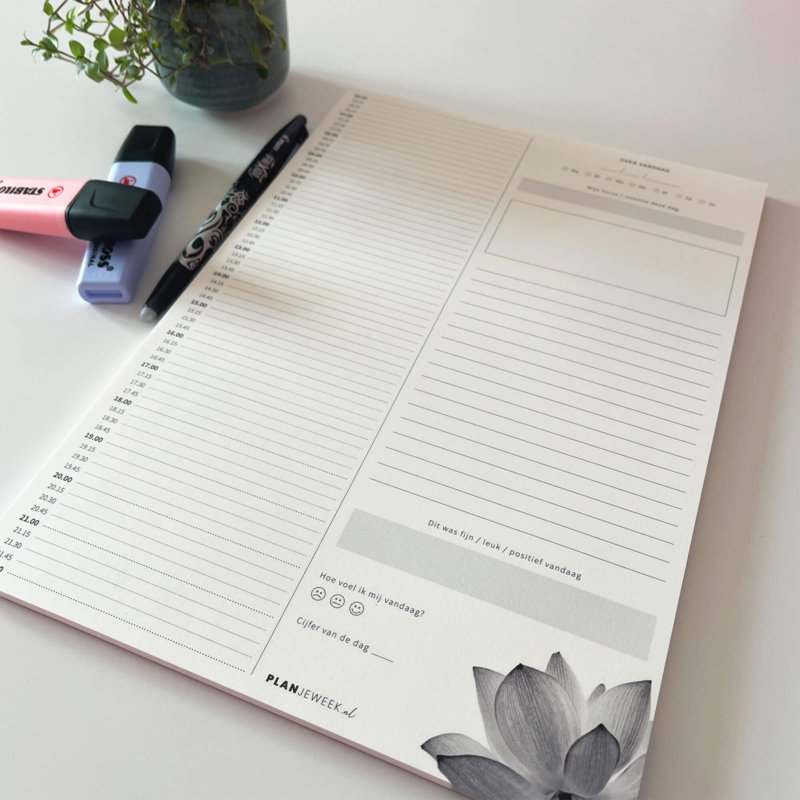 Prikkelarme A4 dagplanner 'Lotus' schrijfblok