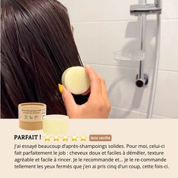 Solid conditioner with hemp oil