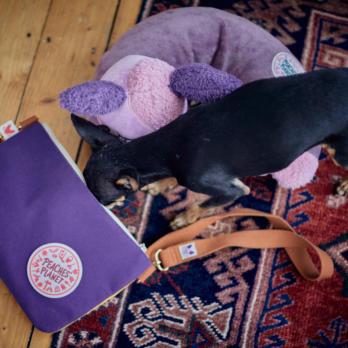Peaches 'Planet Crossbody Bag & Hüfttasche Purple Adventures