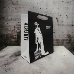 Banksy cadeautasje (medium) - Liberty State