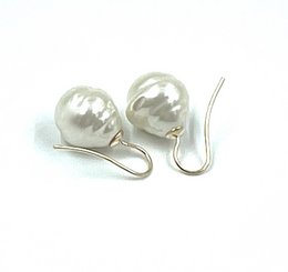 Pendientes de perlas barrocas