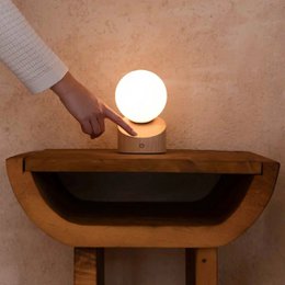 Morris lysebrun genopladelig lampe