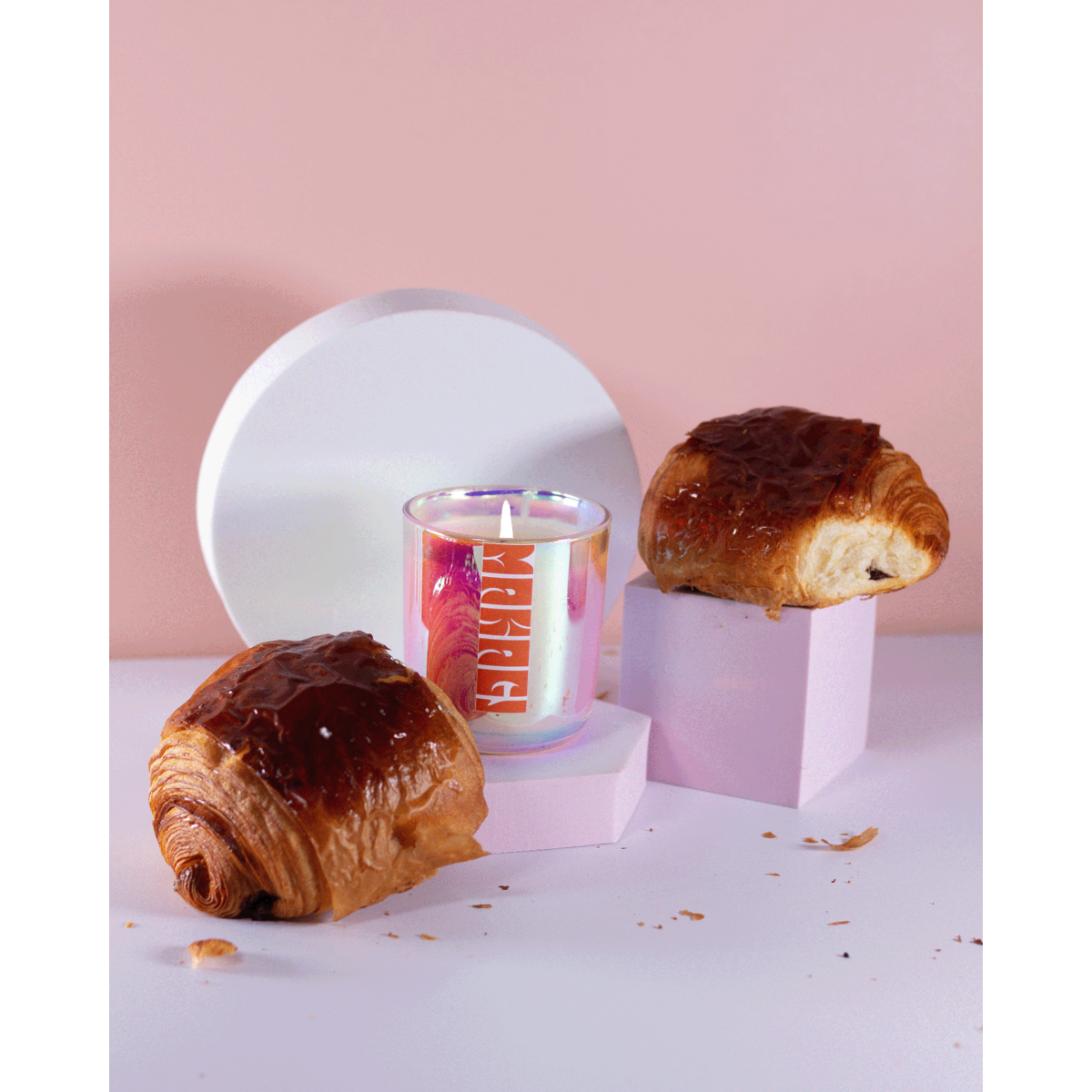 Parisian Chocolat scented candle – pain au chocolat scent with chocolate and vanilla