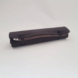 Reisematte Travel Mat Saddle graphit mit Kunstfelldecke Teddy plüsch taupe