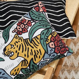 Ivory TIGRIS cushion cover
