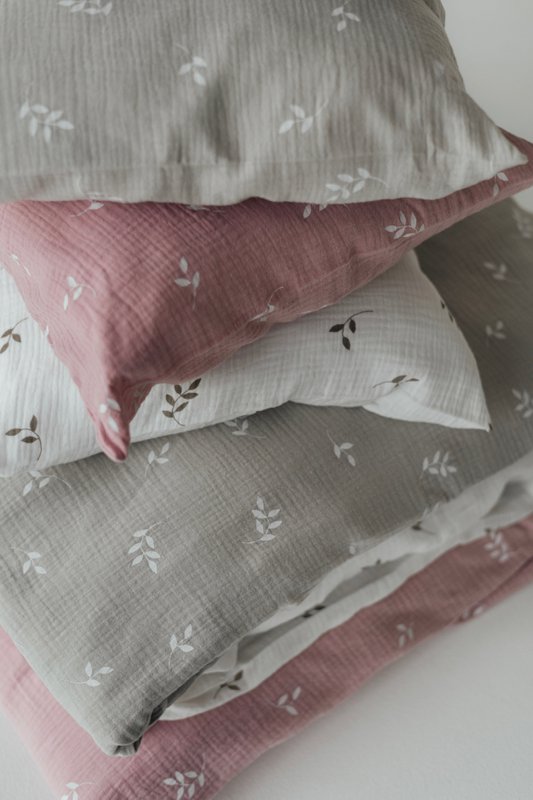Tisu Baby Duvet Cover & Pillowcase, Blush Leaves