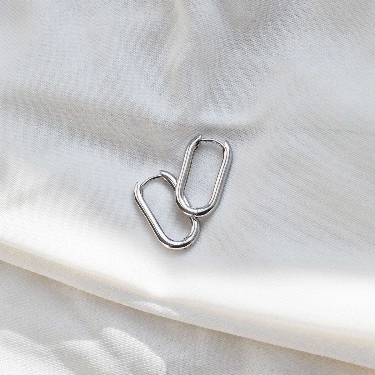 FLOU earrings
