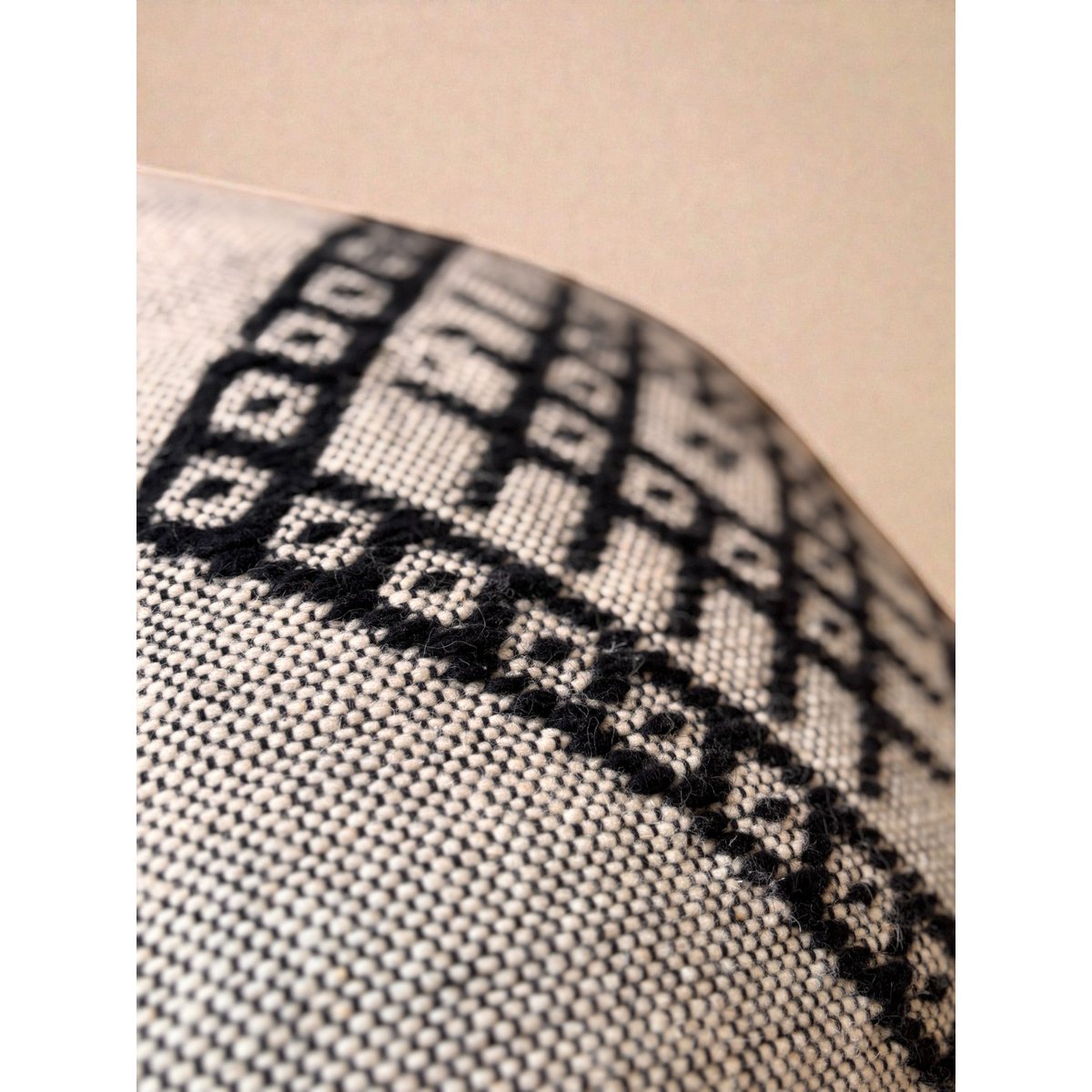 Heritage Line cushion - 50 x 50 cm