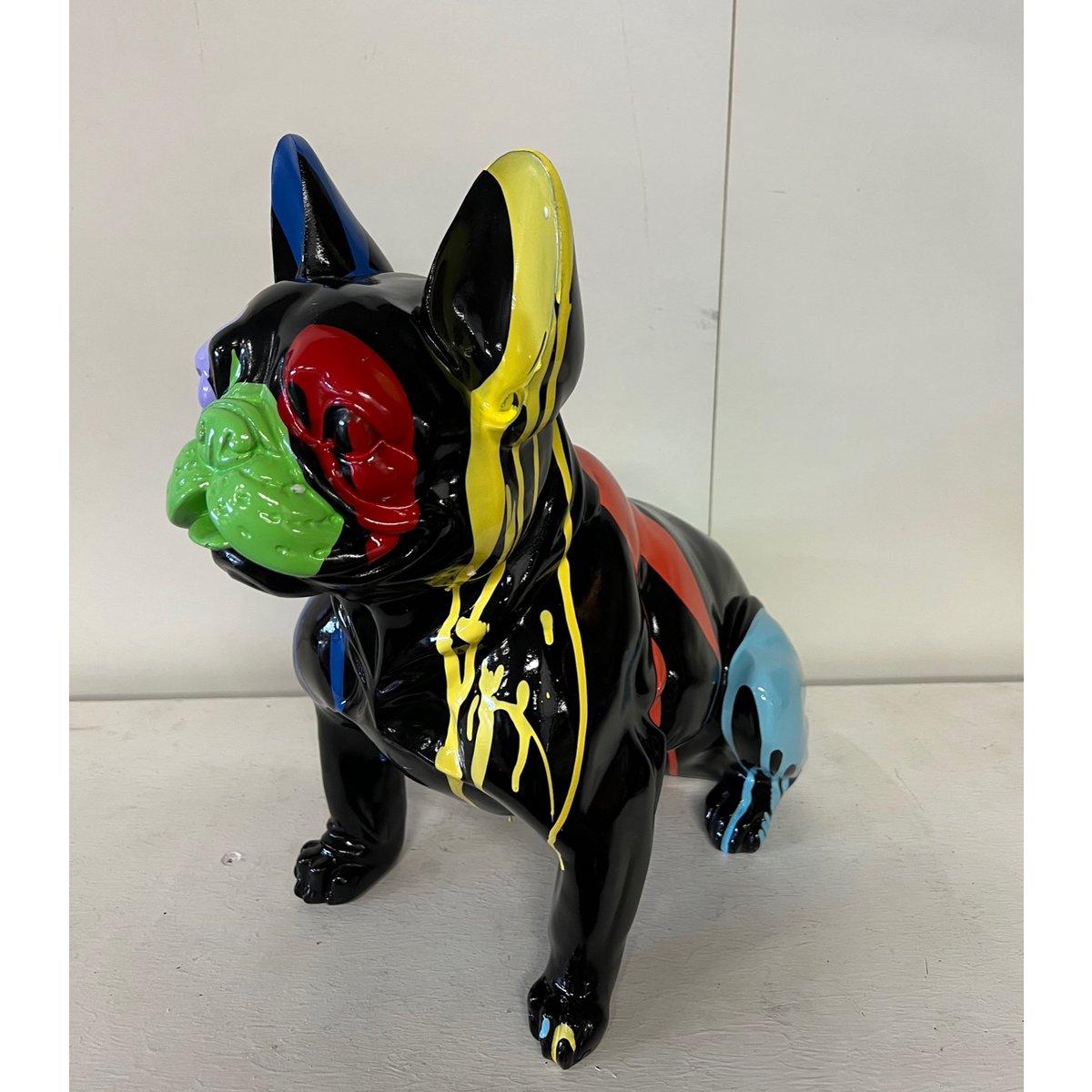 Polyresin bulldog sort dråbe