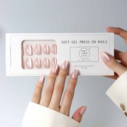 Gelzz Soft Gel Pressa su Petalo Aura (70)