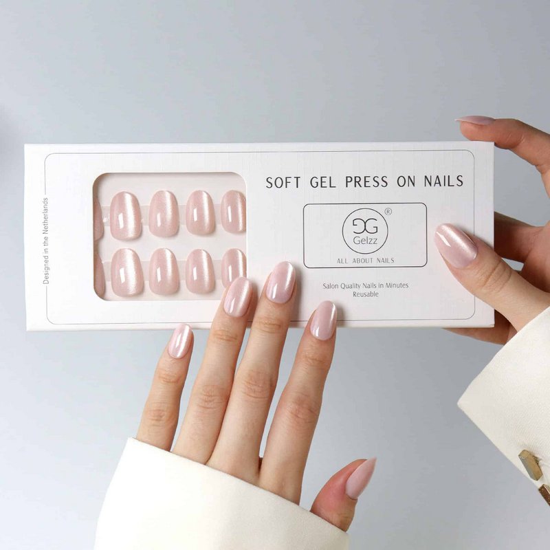 Gelzz Soft Gel Pressa su Petalo Aura (70)