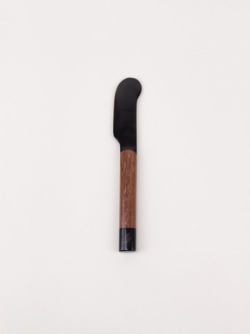 Butter knife in black buffalo horn and rosewood
