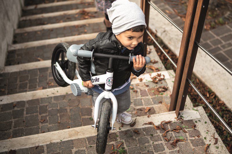 Pista - Steel Balance Bike - 12 EVA Wheels - White - 2/5 years