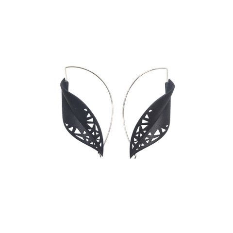 LEAF Earrings Black