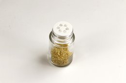 125 mg essbares Goldpulver 23 kt, Salzstreuer