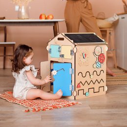 BusyBoard sensory playhouse - Natura