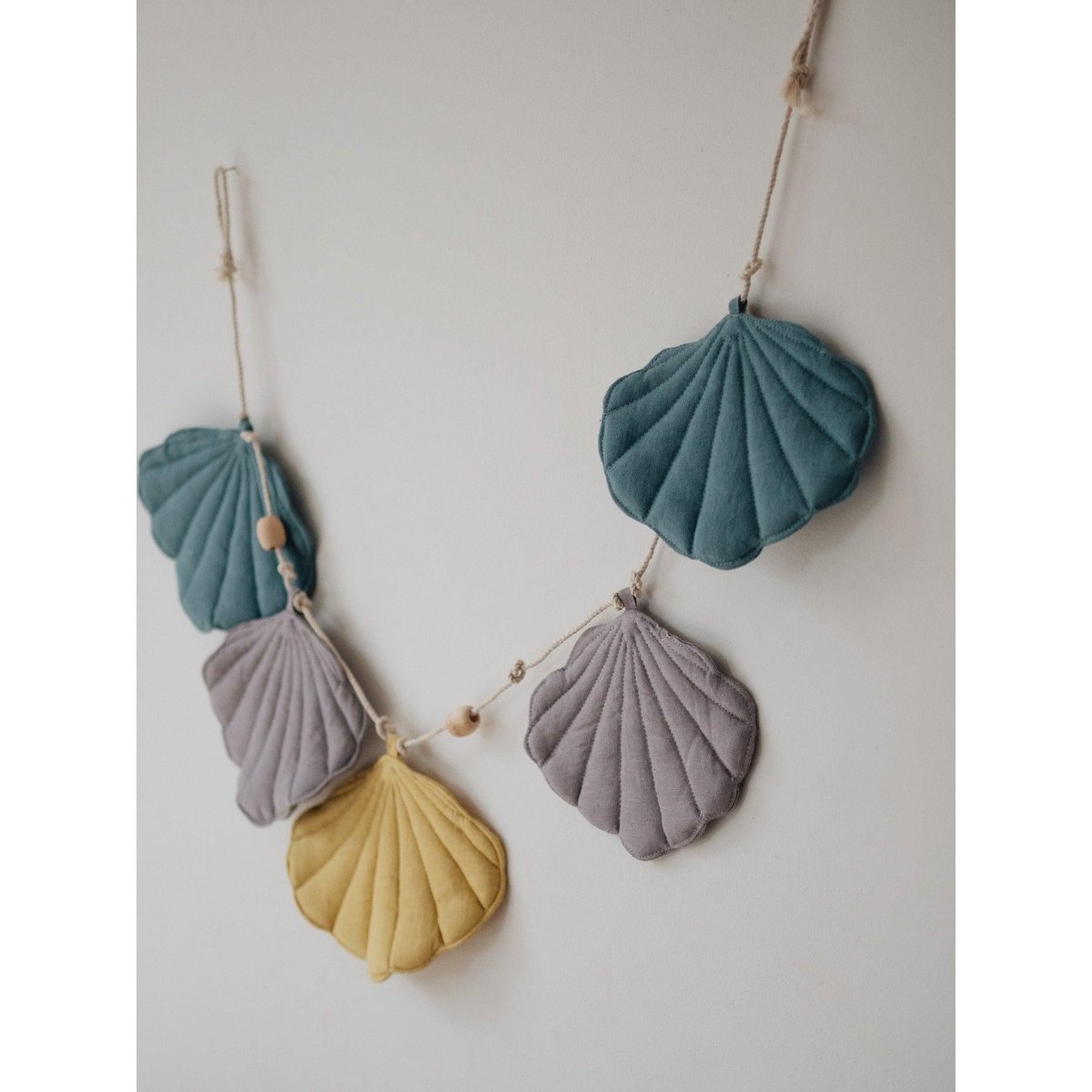 Guirlande de lin « il de mer » avec coquillages