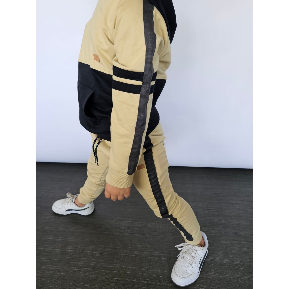 Funkle Boys Jogger Sand – Sportieve Bies & Premium Comfort – Luxe Jongenskleding