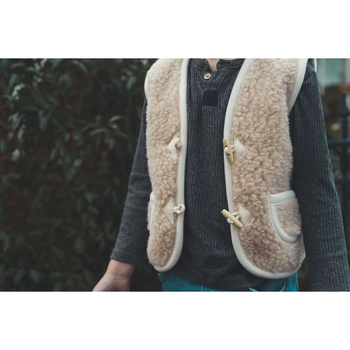 Woolen body warmer - Cappuccino