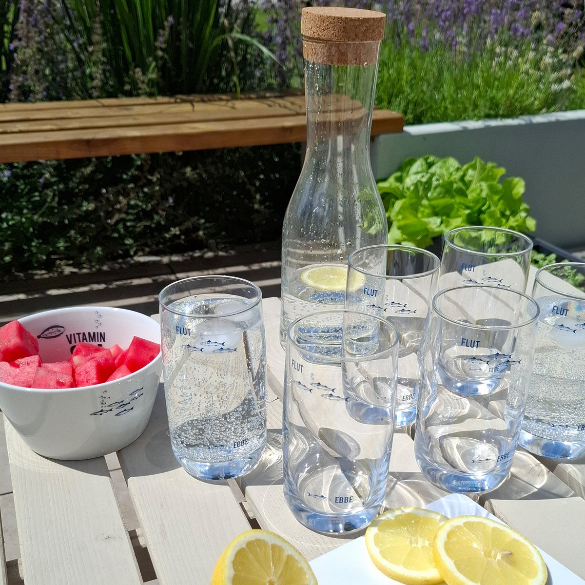 Szklanka do long drinków wykonana z kryształu „Ebb & Flow” – wzór morski, wyprodukowana w UE