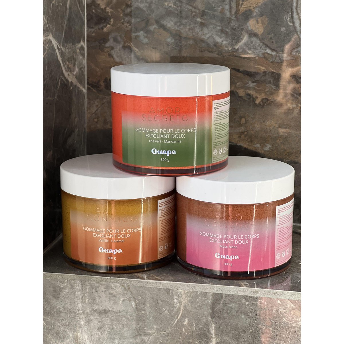 GUAPA Gentle Exfoliating Body Scrub - Caramel Vanilla