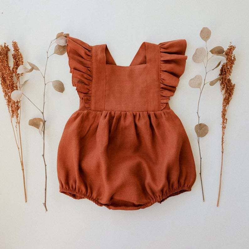 Annie & Charles® Organic Linen Bloomer DAISY