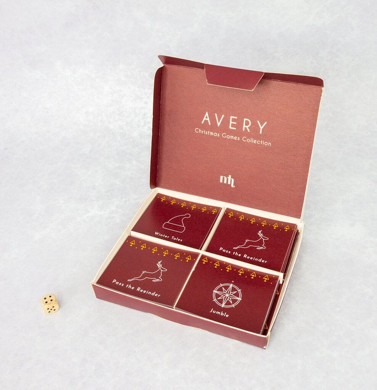 Avery 4-i-1 familiejulespil