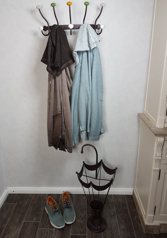 Wardrobe with ceramics - antique brown