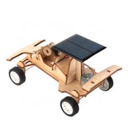 Formel-1-Rennwagen-Bausatz zum Thema Solarenergie