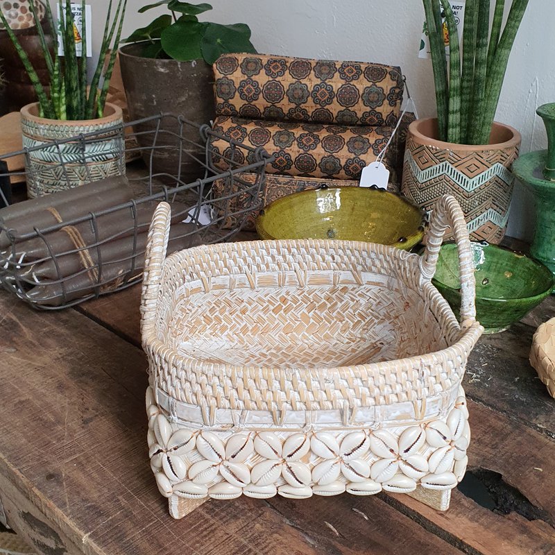 Shells Rattan houten doos met handvat