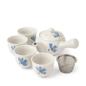 Japanisches Kyusu Teeset - Keramikkanne mit Seitengriff, Edelstahlsieb & 4 Tassen