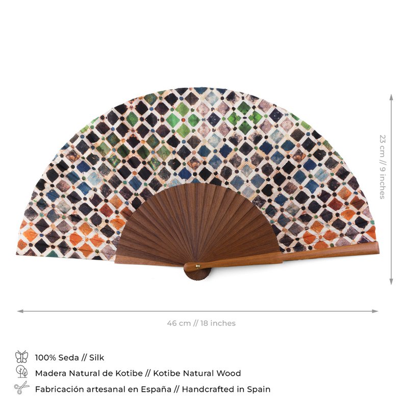 Alhambra inspirierte Seidenhand -Fan -Comares