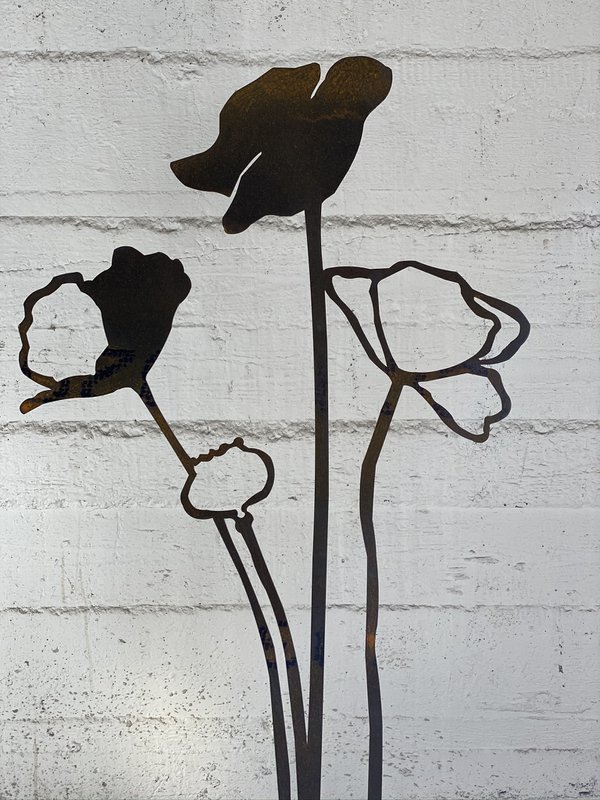 Poppy open up - Objeto de acero corten