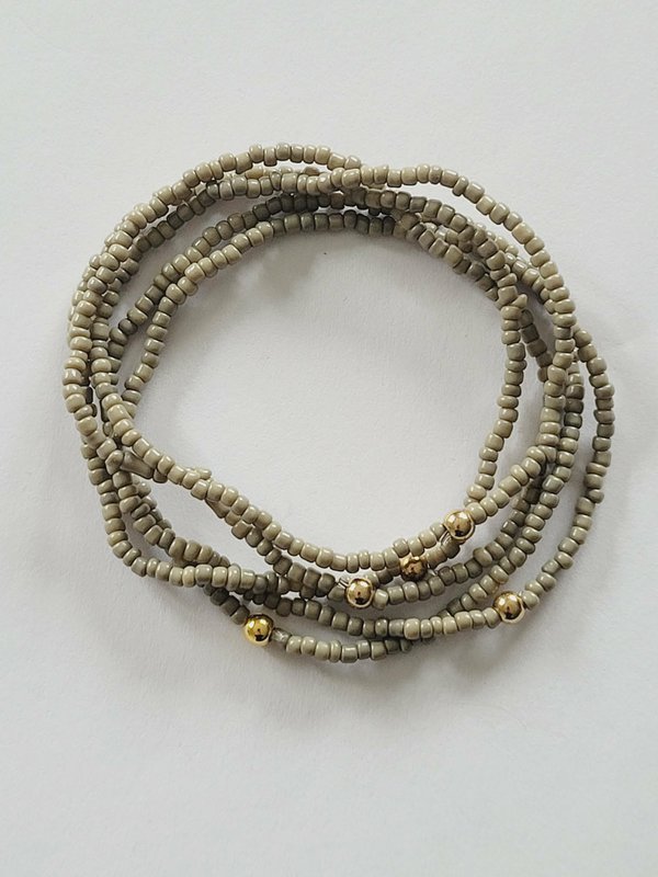 Set the bracelet 253