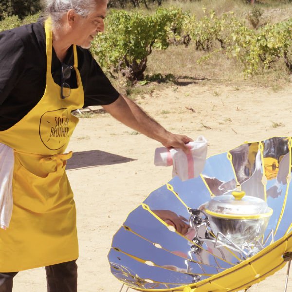 Cosmo Universal Solar Pot
